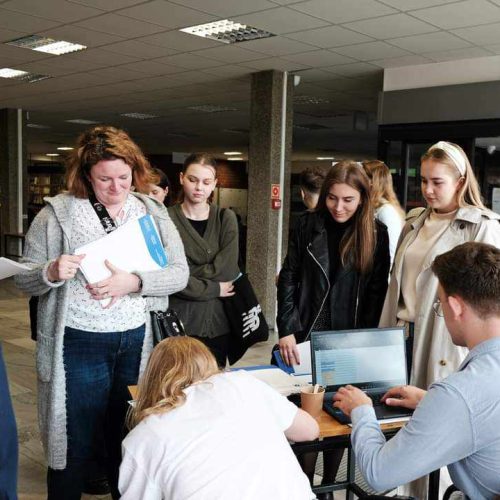 7cf22034-7855-495a-bb10-b99296d415d2